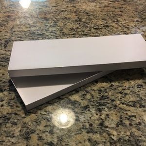 GIFT BOX OPTION